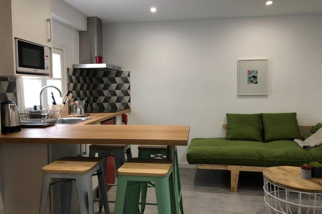 M3 Terrace. Cool Apartment 15 Min Center By Metro Esplugues de Llobregat Eksteriør billede